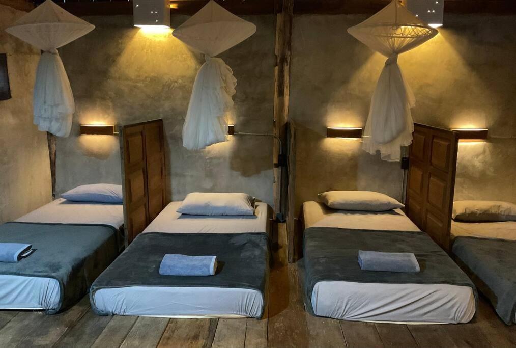 Cabinthai 夜占县 外观 照片