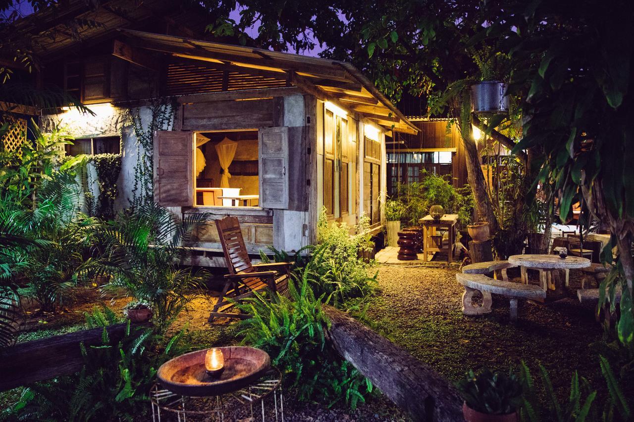Cabinthai 夜占县 外观 照片